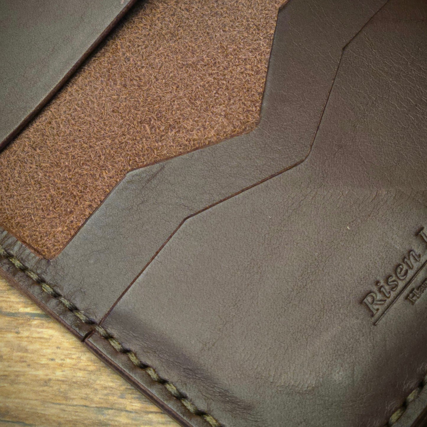 The Ark Tobacco Minerva