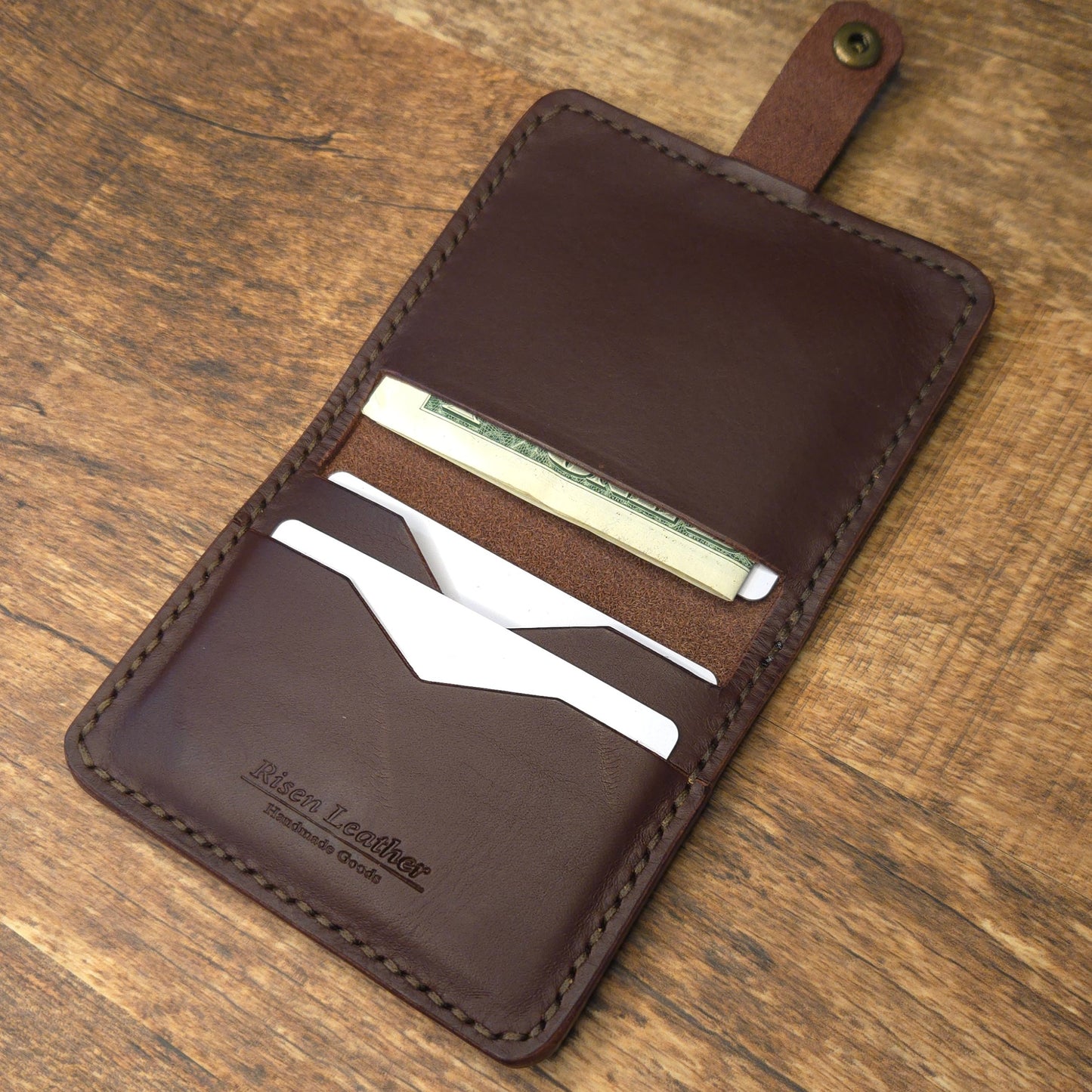 The Ark Tobacco Minerva