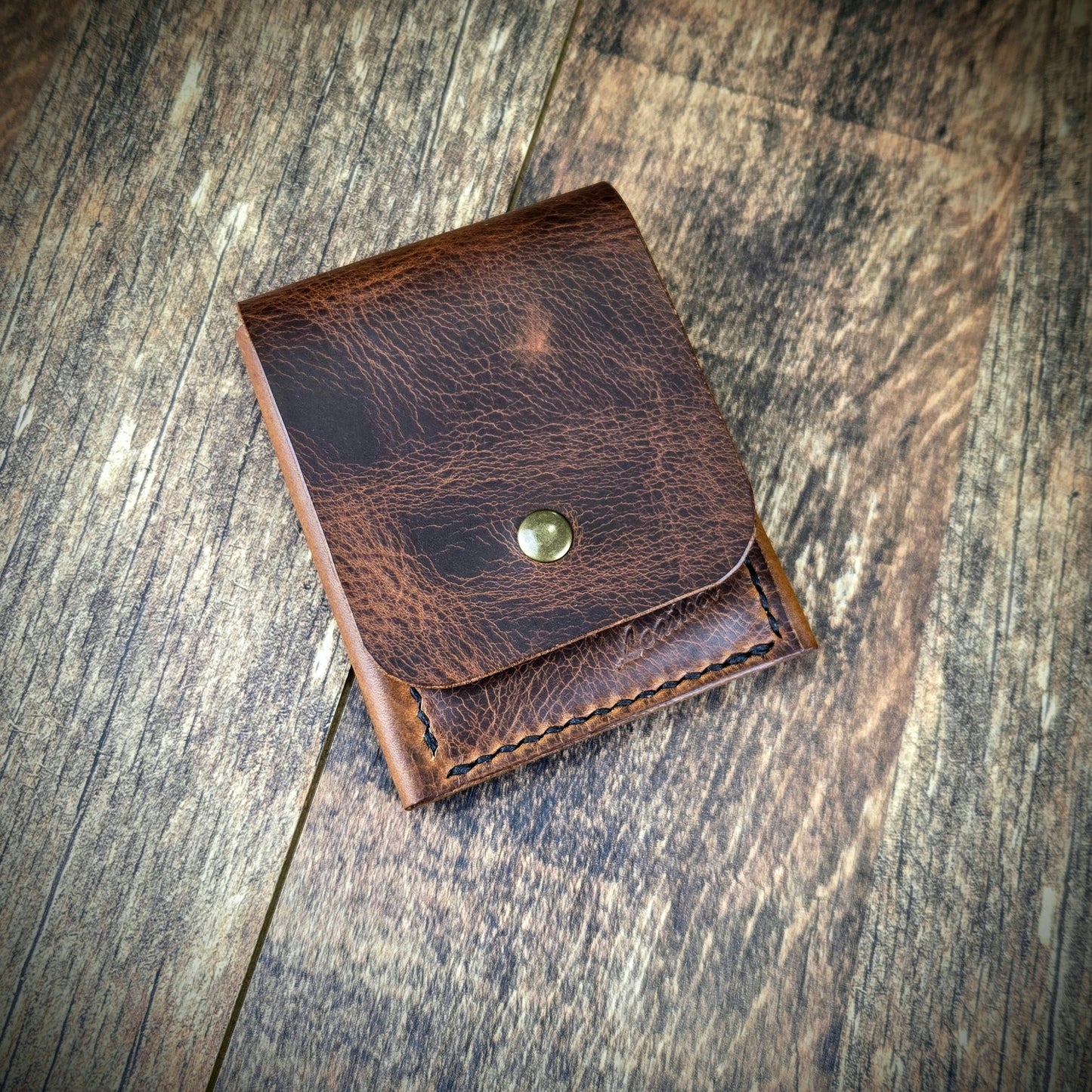 The Oliver Cognac Waxy