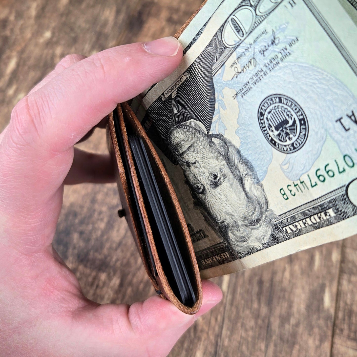 The Oliver Cognac Waxy